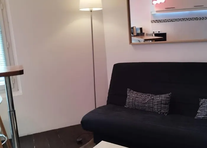 2 Pieces Quartier Bastille Paris